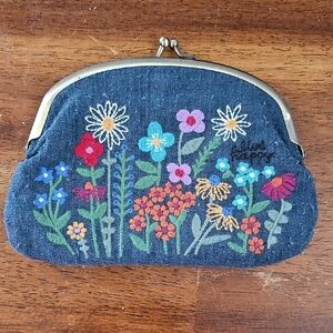 NATURAL LIFE Pink and Blue Floral Embroidered Wallet